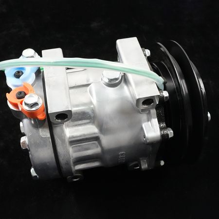 AC Compressor 423-S62-4330 423S624330 for Komatsu Wheel Loader WA150-6 WA200-6 WA250-6 WA270-7 WA320-6 WA320-7 WA380-6 WA380-7 WA430-6 WA470-6 WA470-7 WA480-6