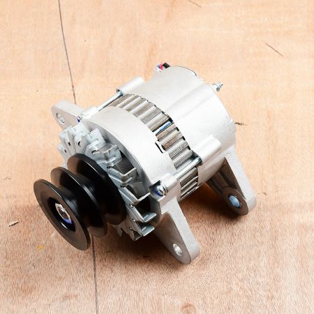 Alternator 1-81200440-2 1812004402 for Hitachi Excavator EX200-2 EX200-3 EX300-2 EX300-3 Isuzu Engine 6BD1T