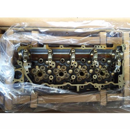 Cylinder Head 8973830411 for Hitachi Excavator ZX190W-3 ZX200-3 ZX210W-3 ZX220W-3 ZX225US-3 ZX240-3 ZX250W-3 ZX270-3 ZX280L-3 ZX360W-3