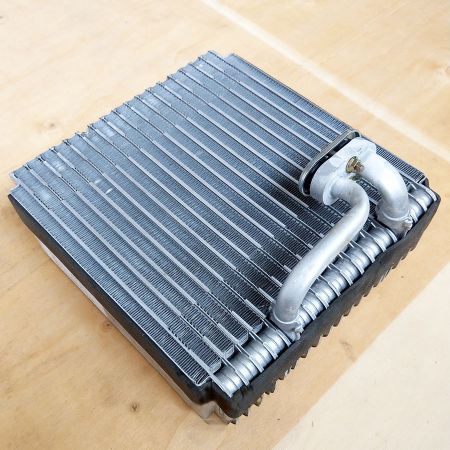 Evaporator 2920-6111 29206111 for Doosan Deawoo Excavator DL160 DL200 DL200A DL220 DL250 DL250A DL300 DL300A DL350 DL400 DL420 DL420A DL450 DL500