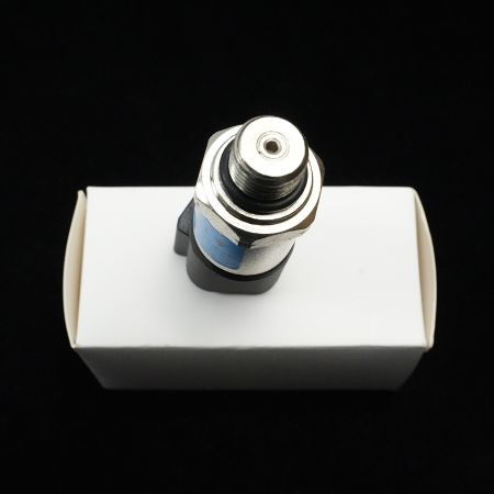Pressure Sensor 31Q4-40830 for Hyundai Excavator R55-9 R60-9S R800LC-9 R430LC-9 R480LC-9S R520LC-9A