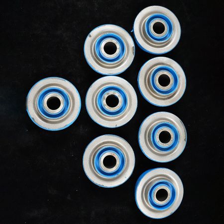 4 PCS Engine Mounting Rubber Cushion 2416R145D2 for Kobelco Excavator SK250NLC-4 SK270LC-4 SK300LC-3 SK400-2 SK400LC-2
