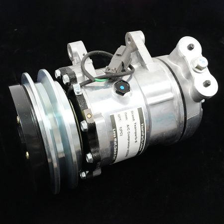 A/C Compressor 4323943 for Hitachi Excavator EX100-2 EX100-3 EX120-2 EX120-3 EX135UR EX200-2 EX200-3 EX75UR EX75UR-3 EX80U
