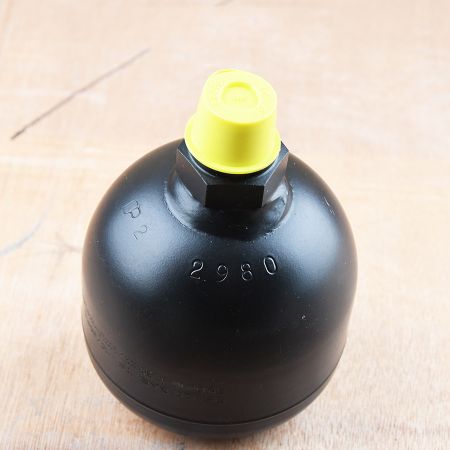 Accumulator YN51VU0001F1 for Kobelco Excavator SK250-4 SK250LC-4 SK250NLC-4 SK300-4 SK300LC-4 SK330-4 SK330LC-4 SK400-4 SK400LC-4