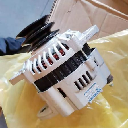 Alternator 37300-45500 for Hyundai 35D/40D/45D-7 HDF50/70-7
