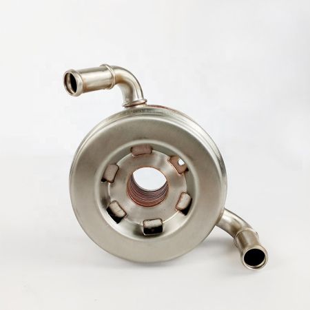 Engine Oil Cooler 7028928 for Bobcat Excavator E63 E80 E85