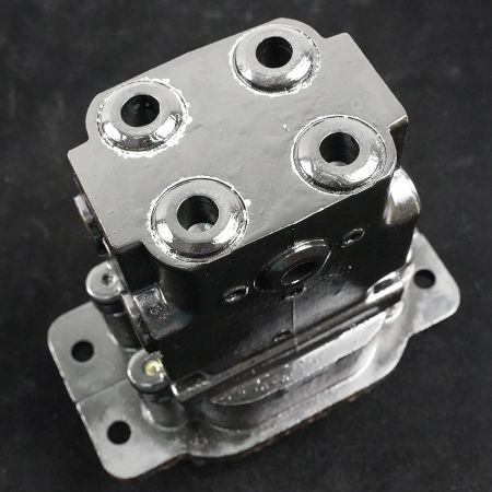 ニューホランド掘削機 E80BMSR E70BSR 用フット ペダル バルブ パイロット バルブ YN30V00070F2