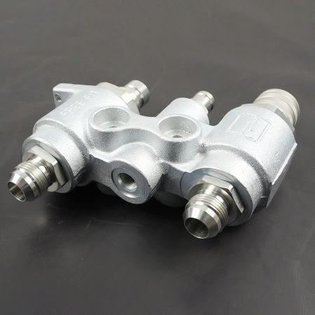 Hydraulic Block Quick Coupler Flat Face 6678076 for Bobcat S185 S205 S220 S250 S300 S330 T140 T180 T190 T200 T250 T300 T320