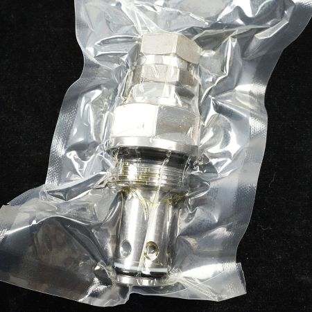 Main Relief Valve 723-20-63300 7232063300 for Komatsu Excavator PC88MR-8 PC70-8 PC78MR-6 PC78UU-6