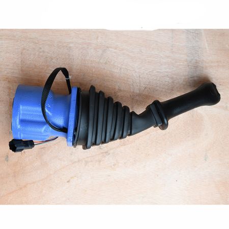 Remote Control Valve (RH) 2420-9517 24209517 for Doosan Deawoo Excavator SOLAR 170W-V SOLAR 200W-V SOLAR 220LC-V SOLAR 220N-V SOLAR 250LC-V
