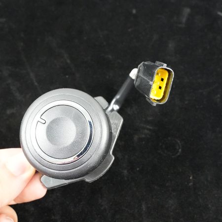 Throttle Motor EG Control Motor Potentiometer 2552-1004 300661-00004 for Daewoo Doosan Excavator DX190W DX190W-3 DX225LC-3 DX225LCA DX225LL DX225NLC