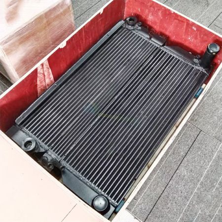 Radiatore serbatoio acqua 42N0311780 42N-03-11780 per Komatsu WB93R-5E0 WB93S-5E0 WB97R-5E0 WB97S-5E0